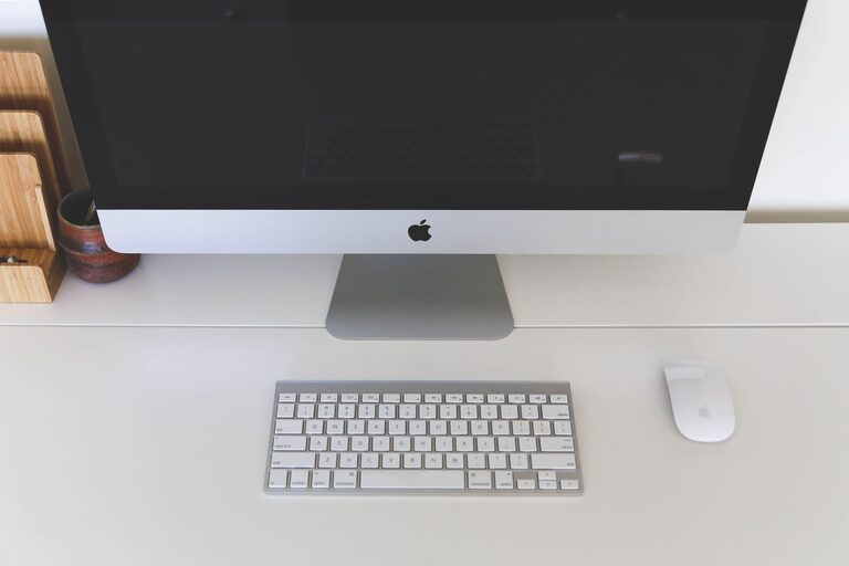 Tips for Organizing a Clutter-Free Home Office Space