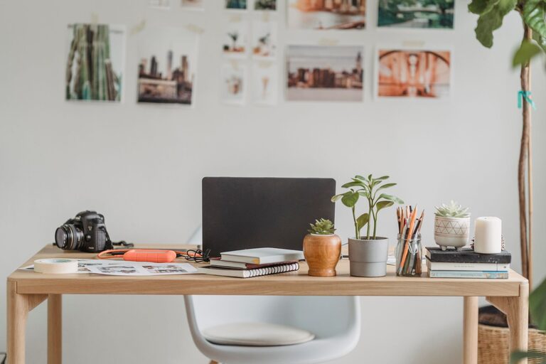 Top Tips for Organizing Your Home Office for Maximum Productivity